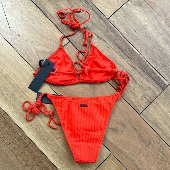 TRIANGL VINCA - CANDY WITH NEOPRENE BAG NWT - Picture 12 of 12